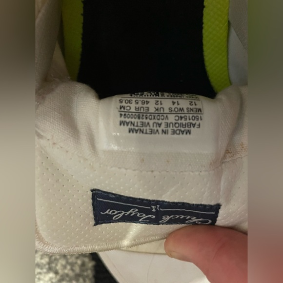 White converse - Picture 2 of 2